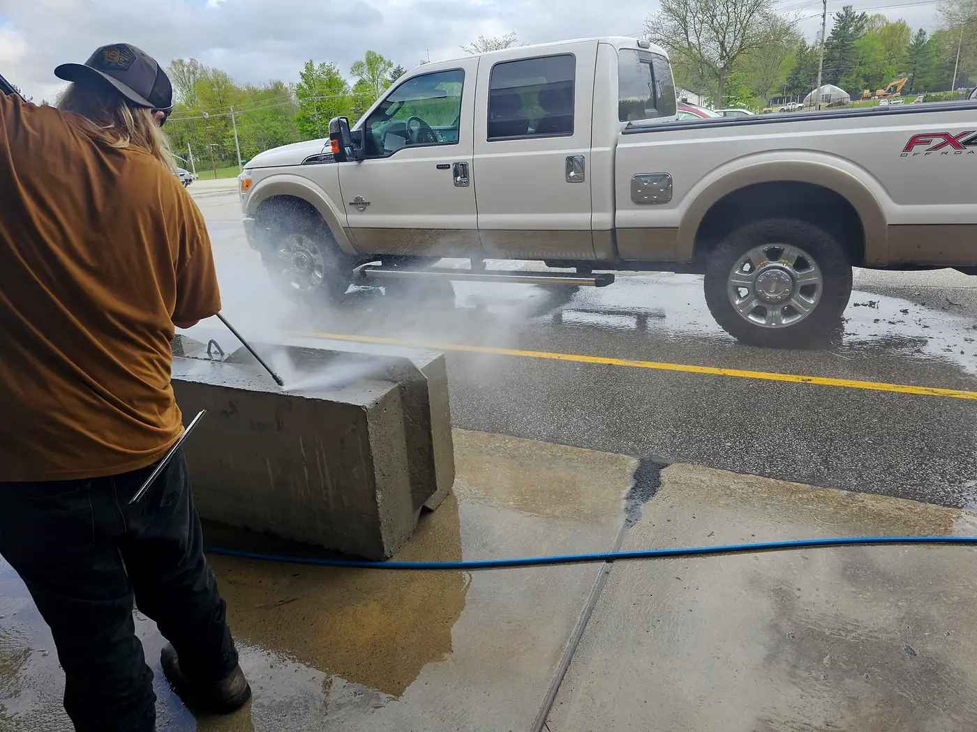 Commercial Pressure Washing job by MC Pressure Washing, May 2025