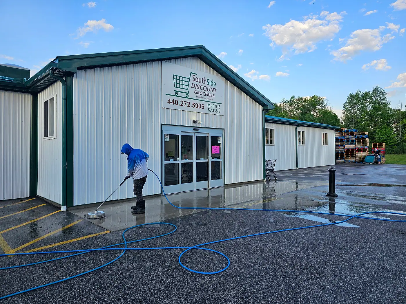 Commercial Pressure Washing job by MC Pressure Washing, May 2024