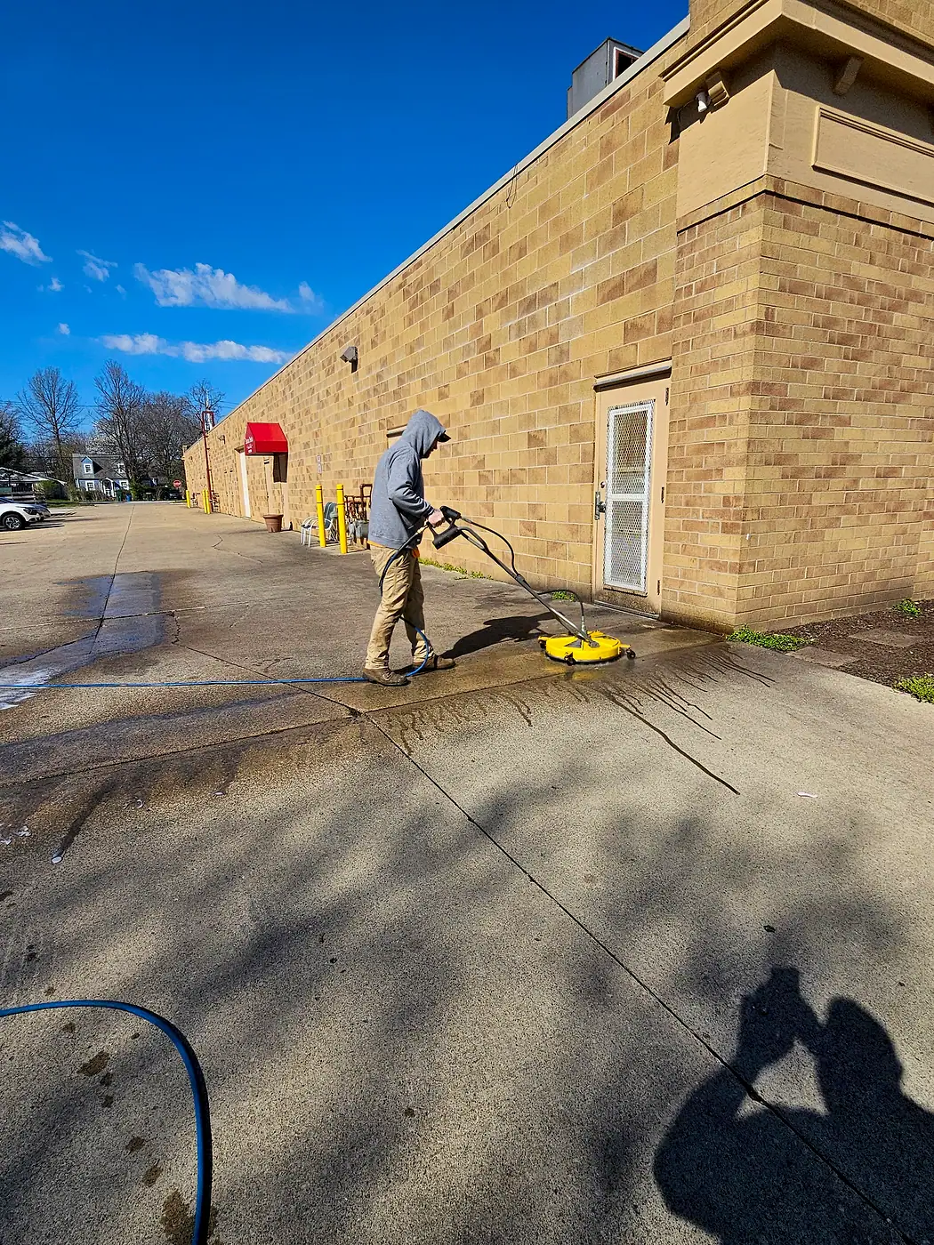 Commercial Pressure Washing job by MC Pressure Washing, April 2024